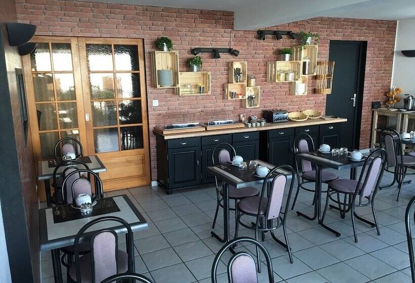 בית מלון כפרי Le Dauphin