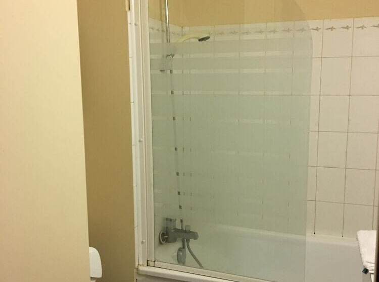 בית מלון כפרי Le Dauphin