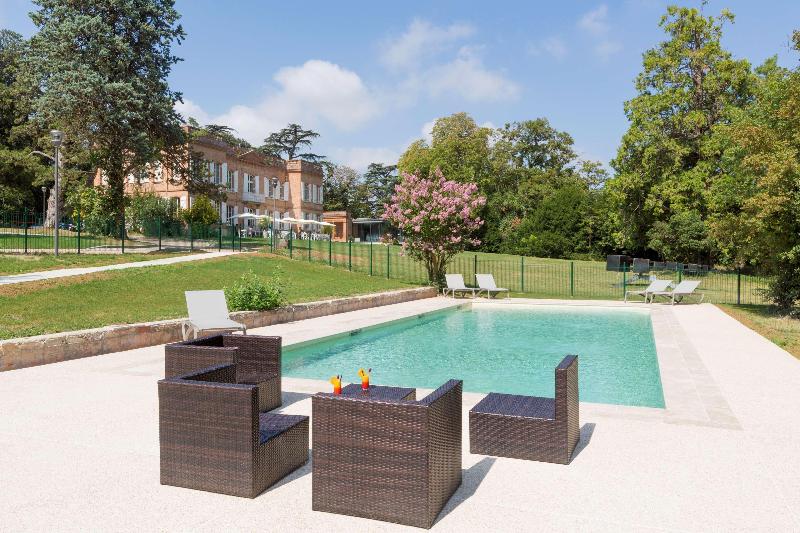 فندق Domaine De Montjoie   Toulouse   Bw Premier Collection