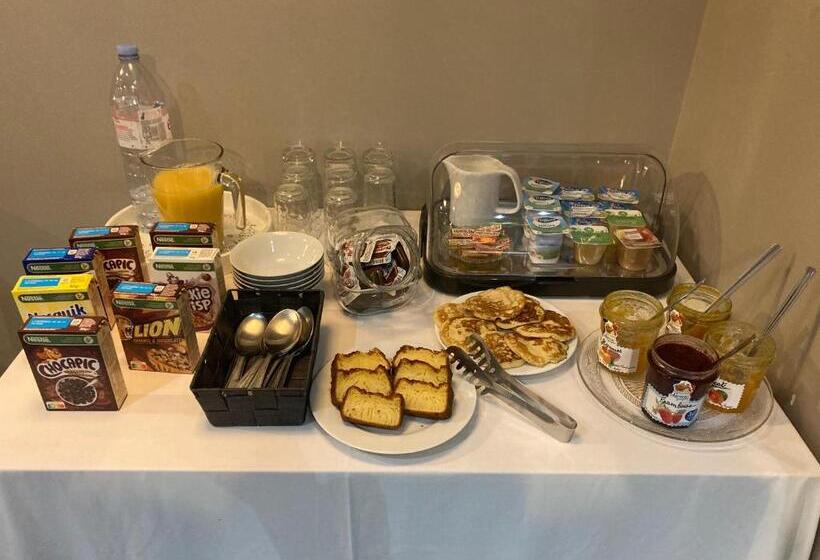 Отель Le Saint Patrice