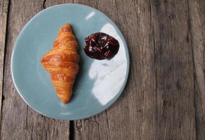 Отель Liegen;schaft Guesthouse