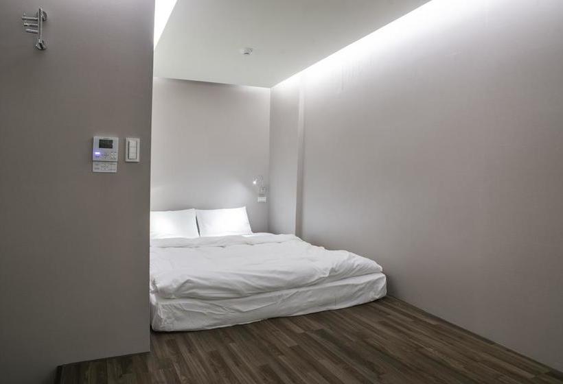 هتل Energy Inntaipei Main Station