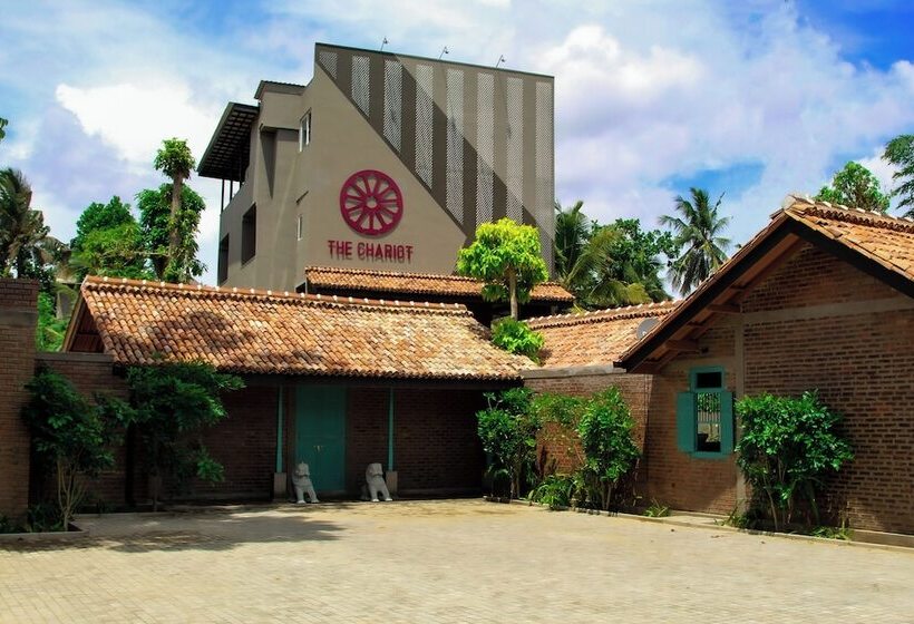 Отель The Chariot Hikkduwa Resort