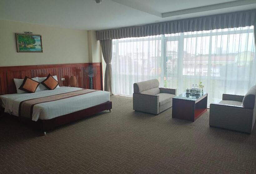 هتل Vinh Plaza
