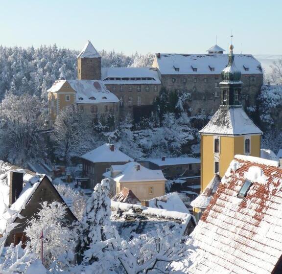 فندق Zur Aussicht