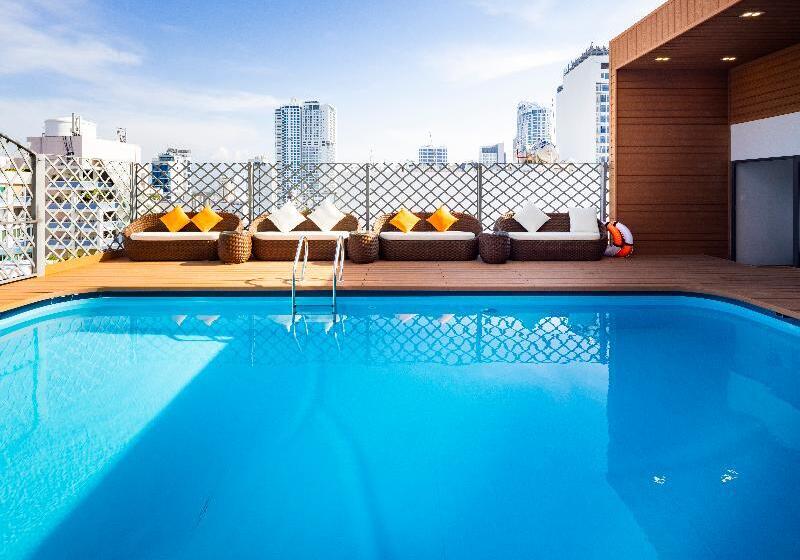 Navy Hotel Nha Trang