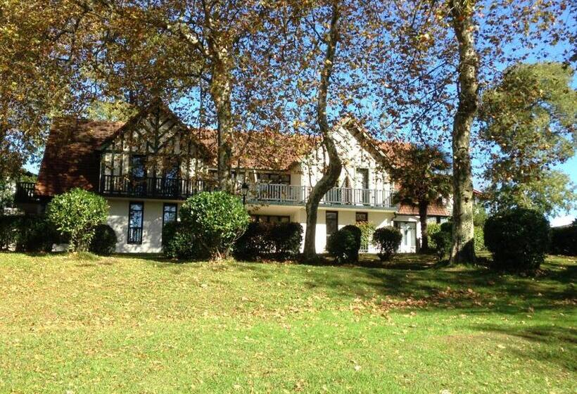 استراحتگاه Vtf Le Domaine De Françon