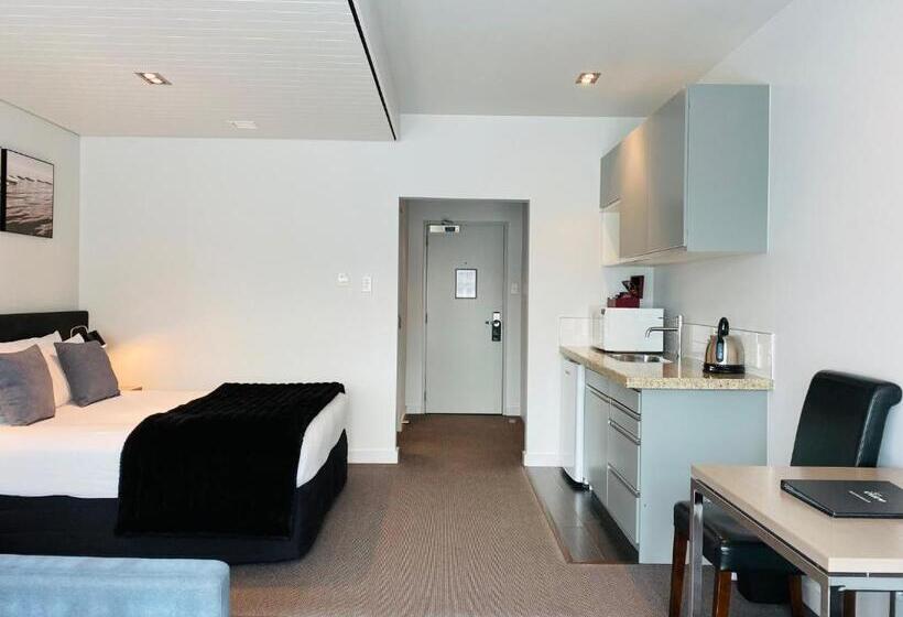 315 Euro Motel And Serviced Apartments