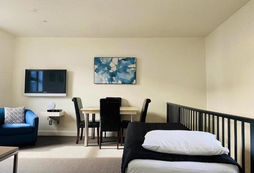 315 Euro Motel And Serviced Apartments