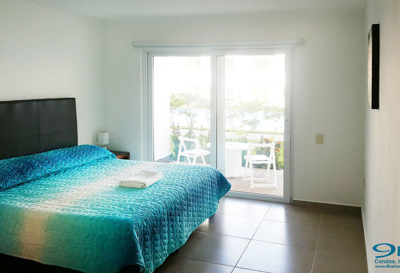 9 Bahias Condos