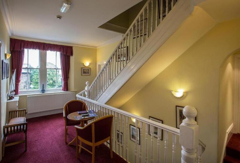 9 Green Lane Bed And Breakfast