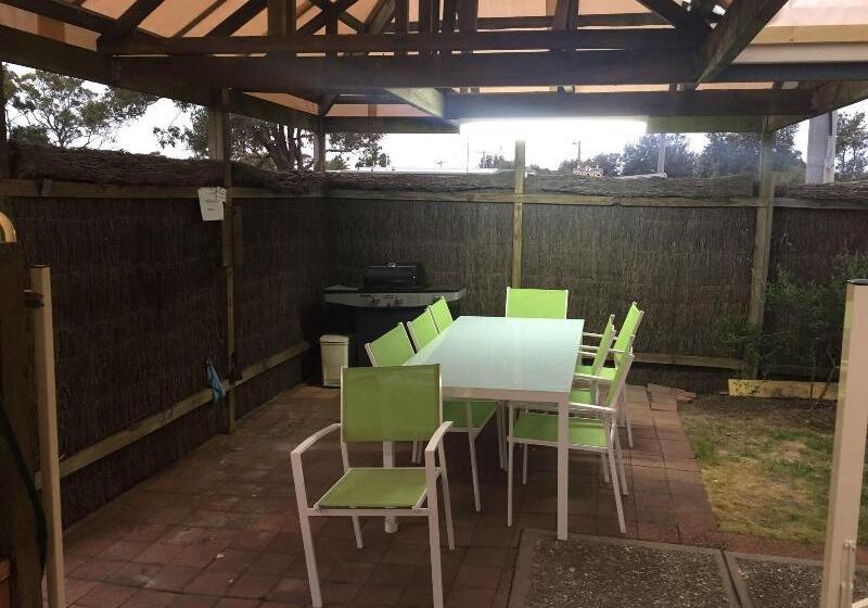 Abel Tasman Waterfront Motel