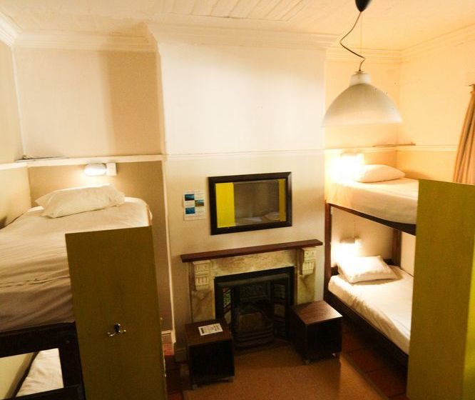 旅馆 Cape Town Backpackers