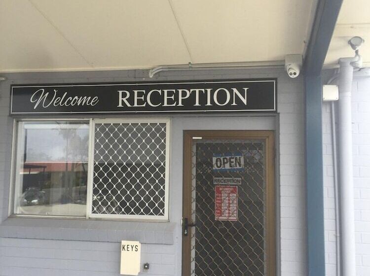 Almare Tourist Motel