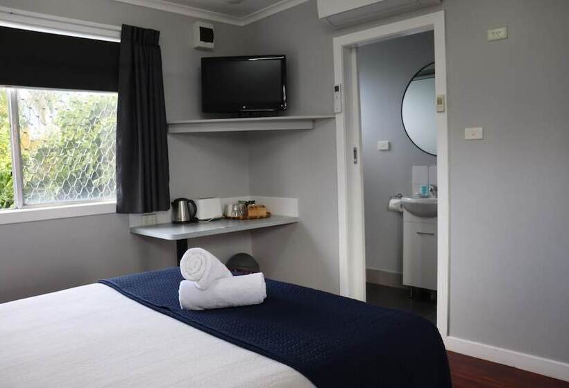 Almare Tourist Motel