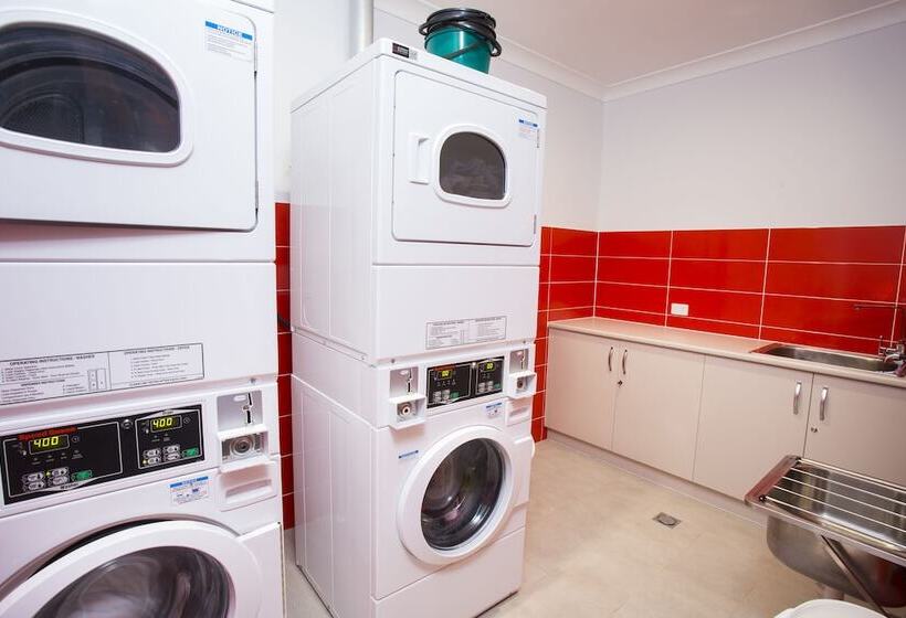 Altitude Motel Apartments