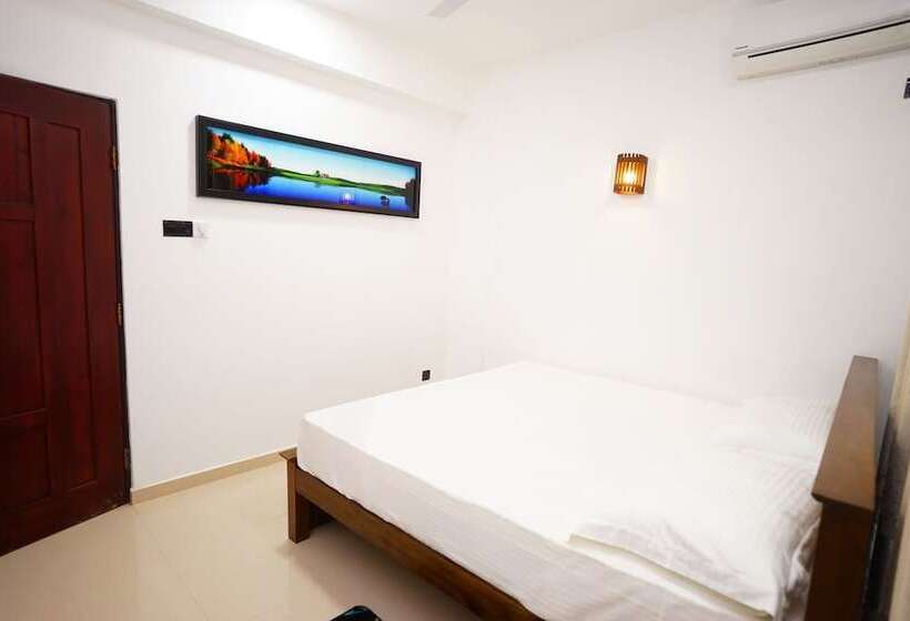 Amazing Alexandra Apartment