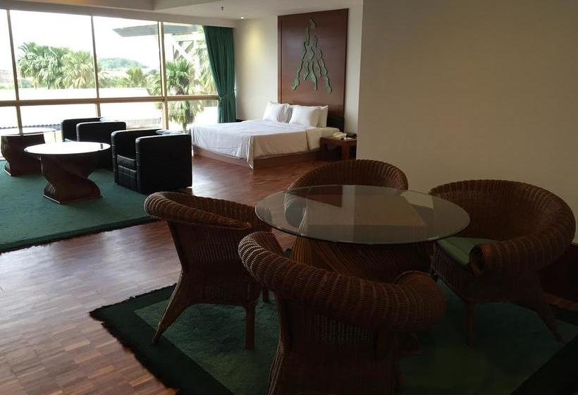 호텔 Jynest Midori Green @ Austin Heights Homestay