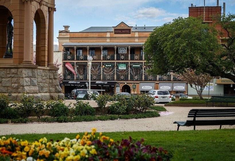 Bathurst Royal Apartments