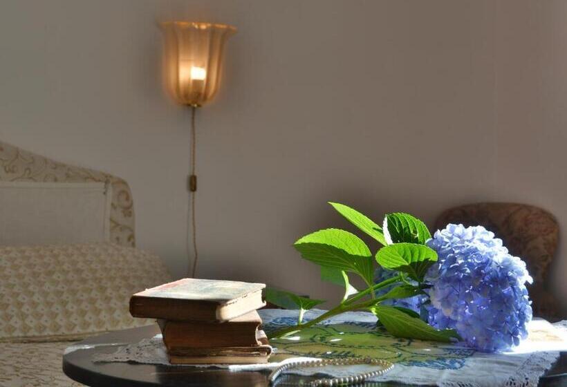 B&b Di Charme Camelie Palazzo Nicotra