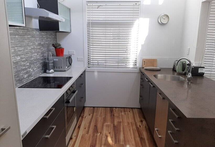 צימר A Bit Of New York In Whanganui Home Stay