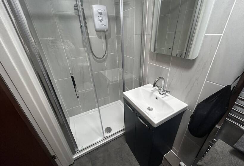 مبيت وإفطار Church Farm Guest House