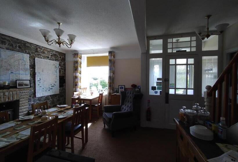 住宿加早餐 Chyheira