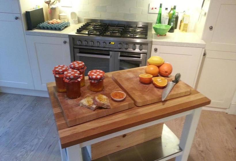 住宿加早餐  Crosby