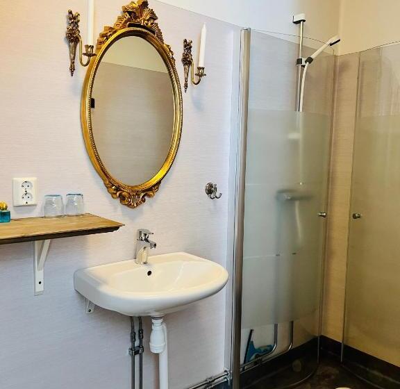 Bed and Breakfast Ruders Egendom