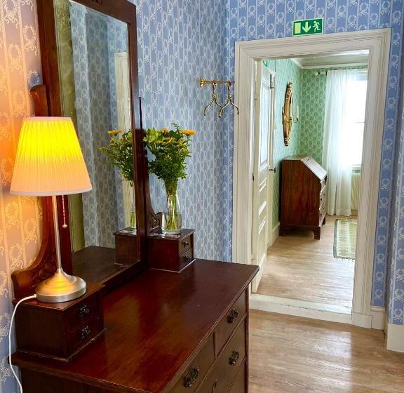 Bed and Breakfast Ruders Egendom