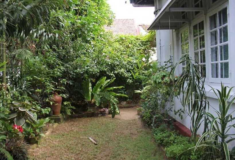 Bed and Breakfast Vista Chelsea Gardens Bnb