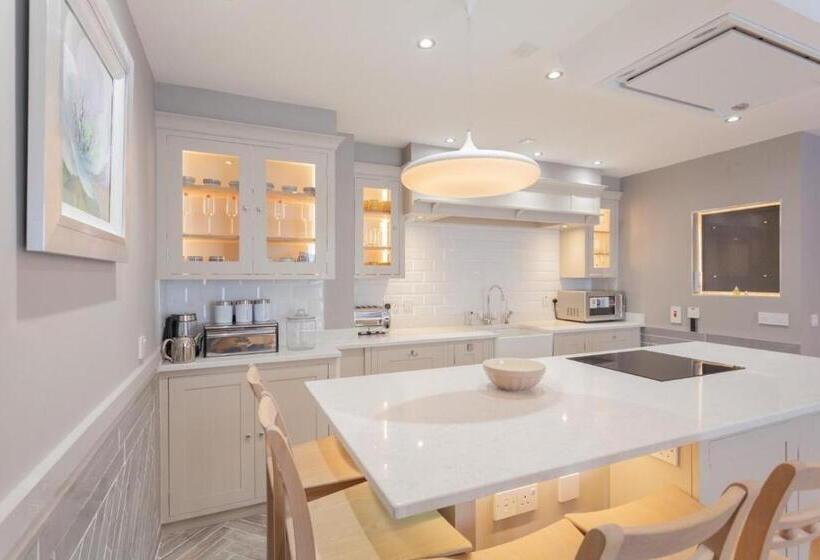 Central Belfast Apartments Alfred Street