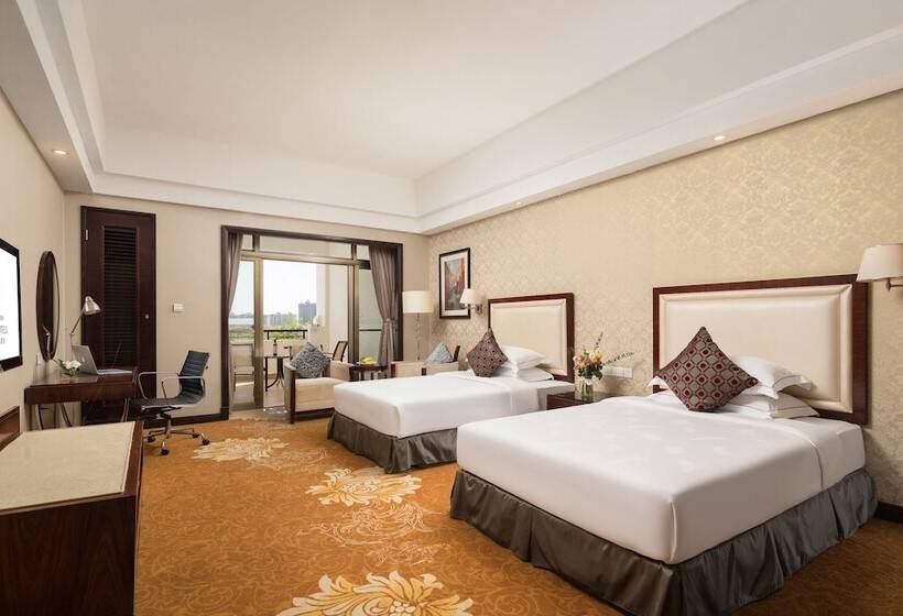 Country Garden Phoenix Hotel Maoming