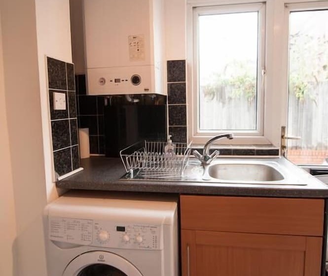 Courthouse Apartments