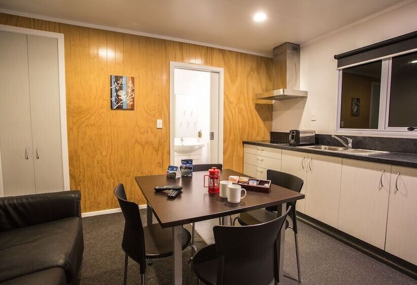 Fox Glacier Top 10 Holiday Park & Motels