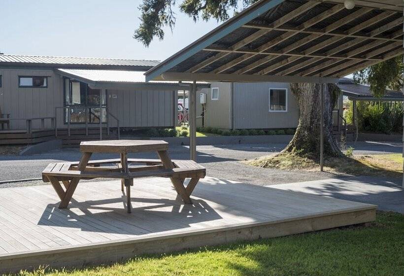 Fox Glacier Top 10 Holiday Park & Motels