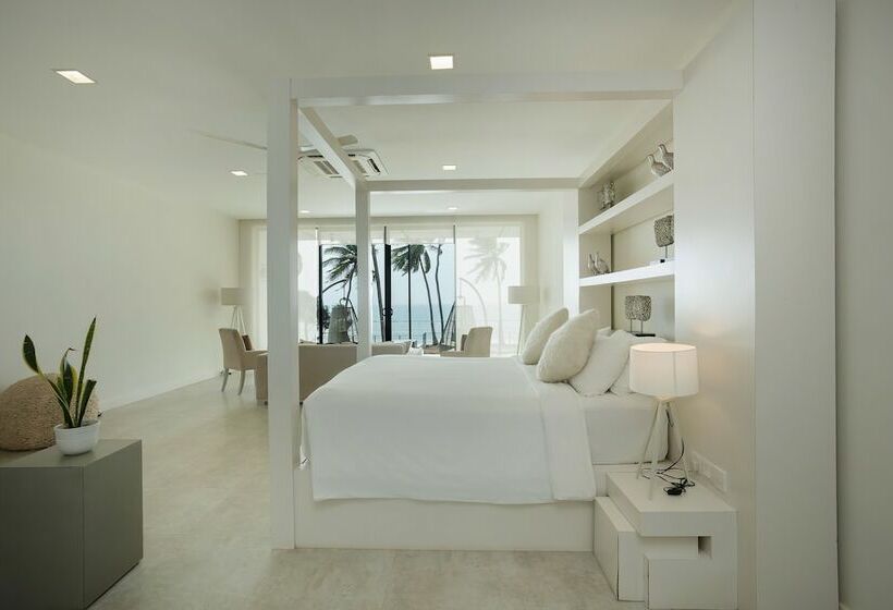 Green Turtle Villa By The Serendipity Collection