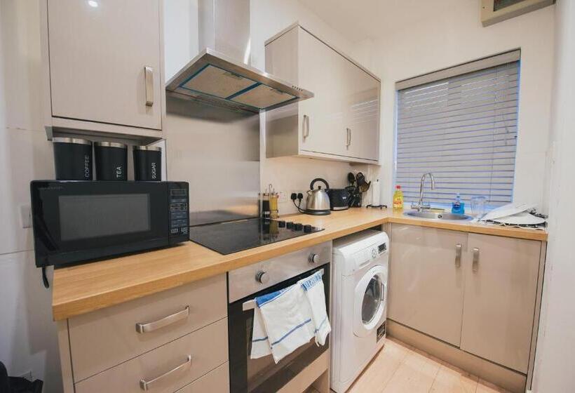 Home Sweet Home By Paymán Club