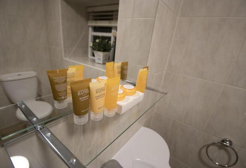 Хостел The Bulls Head