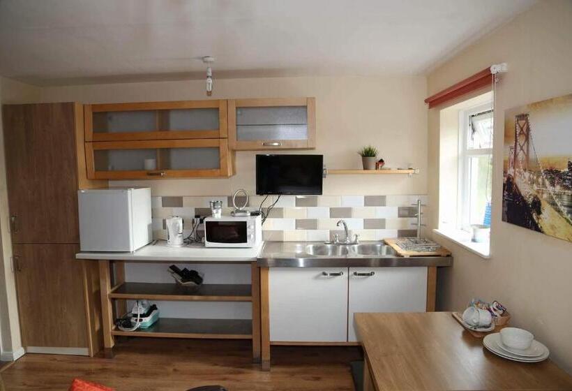 مسافرخانه The Shepherds Rest