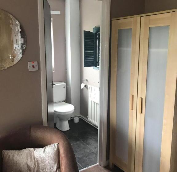 مسافرخانه The Shepherds Rest