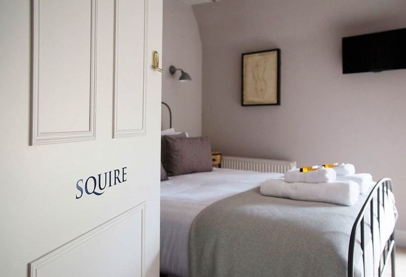 여관 The Wife Of Bath