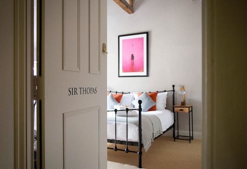 여관 The Wife Of Bath