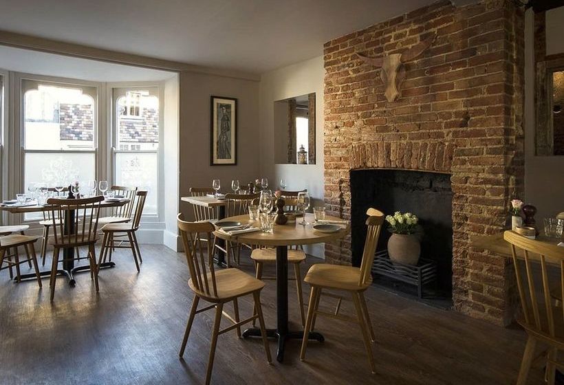 여관 The Wife Of Bath