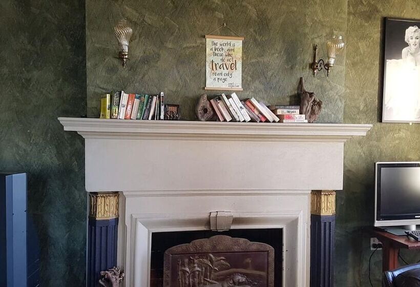 簡易ホテル Whakatane