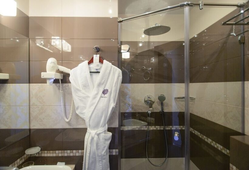 Ahotels Design Style On Tolstogo