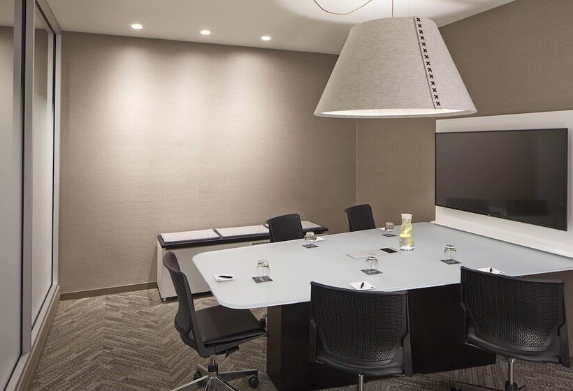 Ac Hotel By Marriott Portland Downtown, Or