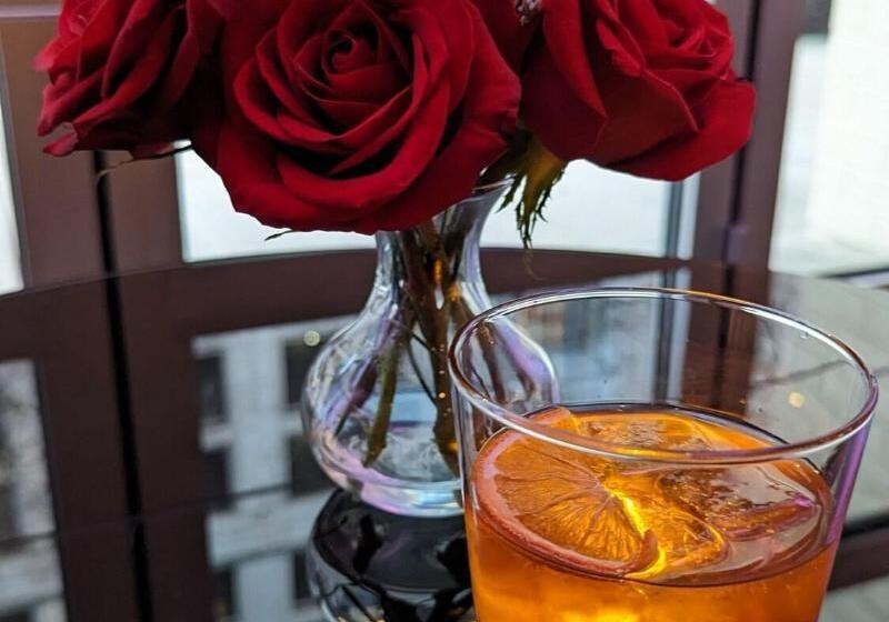 Ac Hotel By Marriott Portland Downtown, Or