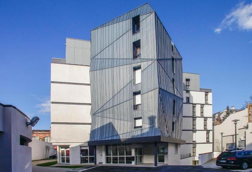 هتل Odalys City Orléans Saint Jean