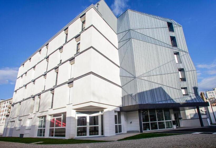 هتل Odalys City Orléans Saint Jean